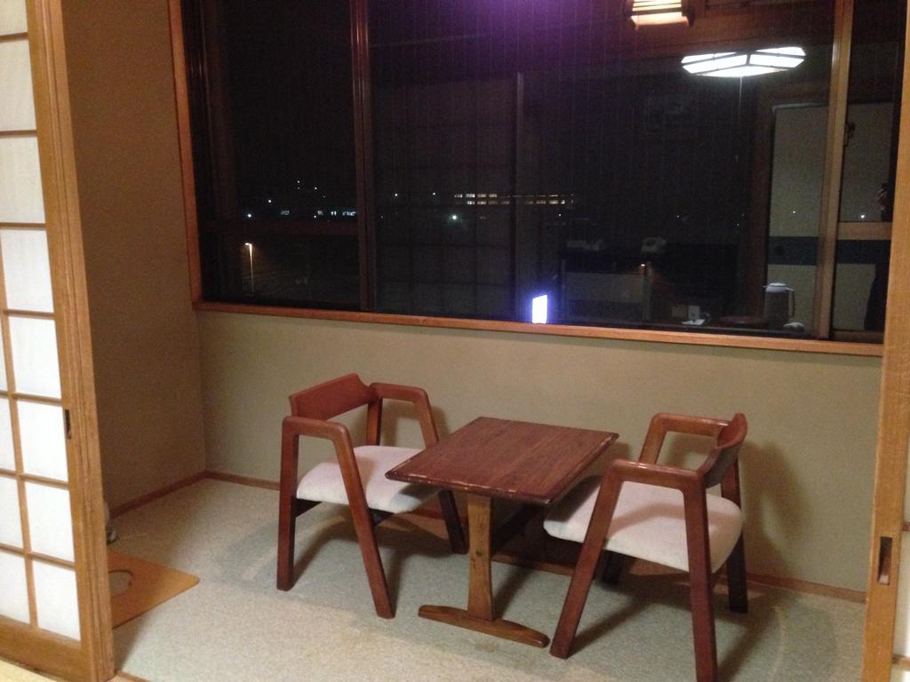 Ryokan Bentenkaku Osaki  Rum bild